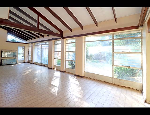 4 BEDROOM HOUSE FOR SALE IN ORCHARDS
